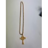 18ct gold ornate cross & chain, 25.5g: