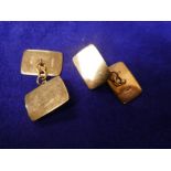 Pair of 9ct yellow gold gents cufflinks, stamped 375, 3.7g