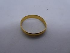 22ct Yellow gold wedding band, AF, mishapen, 3g, marked 22