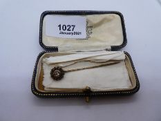 15ct yellow gold Victorian stick pin with floral head and a central diamond, marked 15ct, weight app