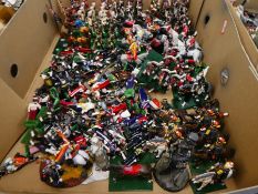 2 Crates of lead and pewter model soldiers,, some mounted on glass panels and 3 Franklin Mint models