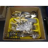 Box of mixed silver plated items to incl mostly cutlery, toast rack, mahogany cased fish cutlery etc