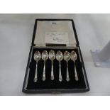 Set of 6 cased silver spoons hallmarked, Sheffield 1958 Harrison  total weight 1.55ozt
