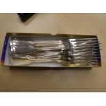 10 Heavy silver table forks