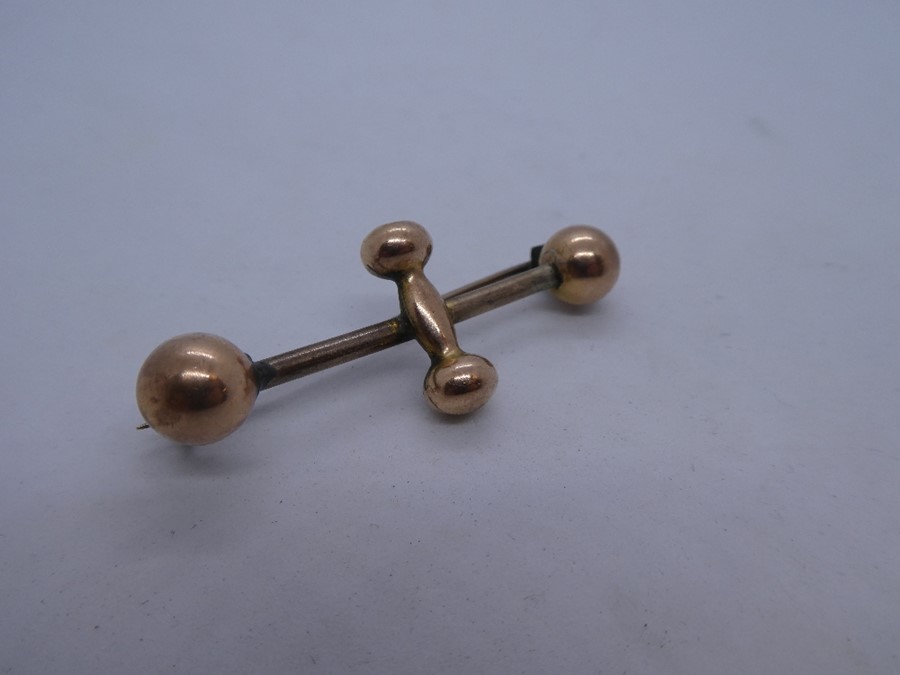 Victorian 9ct yellow gold cross design bar brooch, marked 375, marks worn 4g - Image 2 of 2