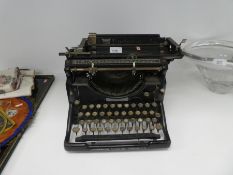 Vintage Underwood standard typewriter