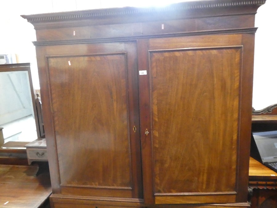 Victorian mahogany linen press with cupboards above drawers on bracket supports - Image 3 of 3