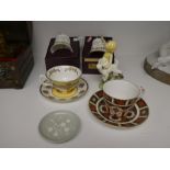 Royal Crown Derby' Imari' design tea cup and saucer, 1999, Buckingham Palace cup and saucer Royal Wo