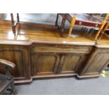 Victorian mahogany mirrored back sideboard of large proportions, with 4 cupboards and central drawer