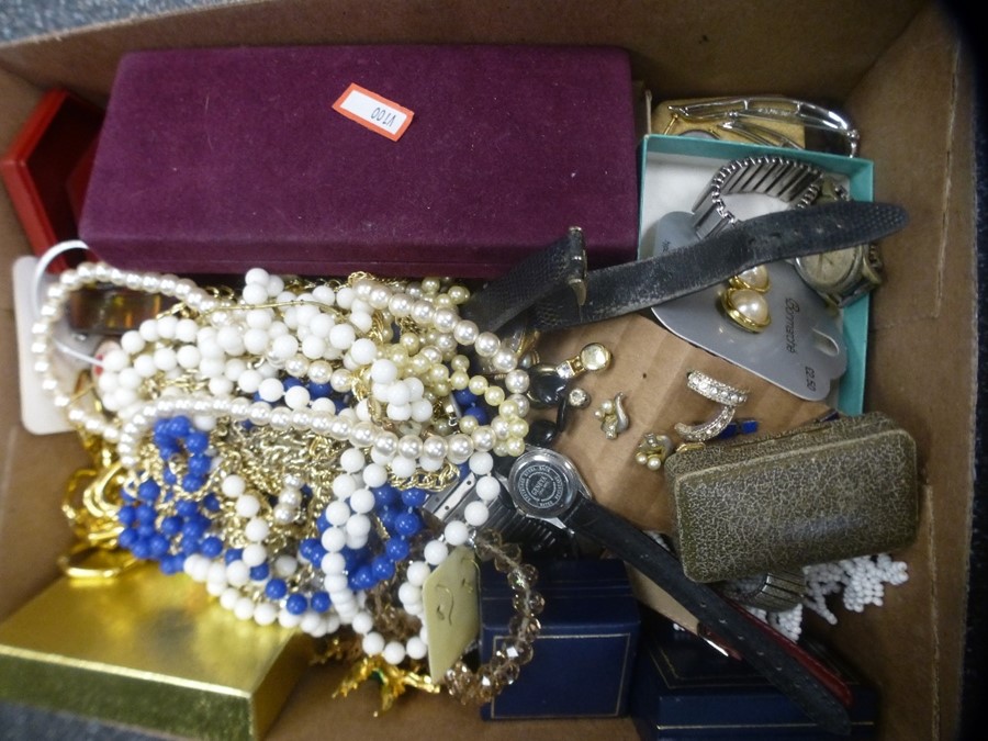 A box of mixed costume jewellery comprising necklaces, earrings, watches etc - Image 2 of 2