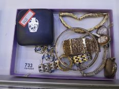 Box containing mixed costume jewellery incl. watch, bracelets etc