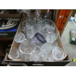 Box of mixed glassware to incl. decanters, pair of Schott Zwiesel dolphin glasses, fruit bowls etc