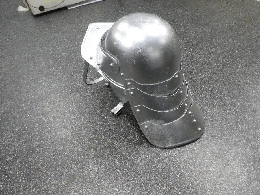 Reproduction knights helmet - Image 2 of 8