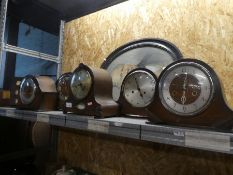 5 1930s oak cased mantle clocks to incl. Smiths, Emfield etc and small slide drawers