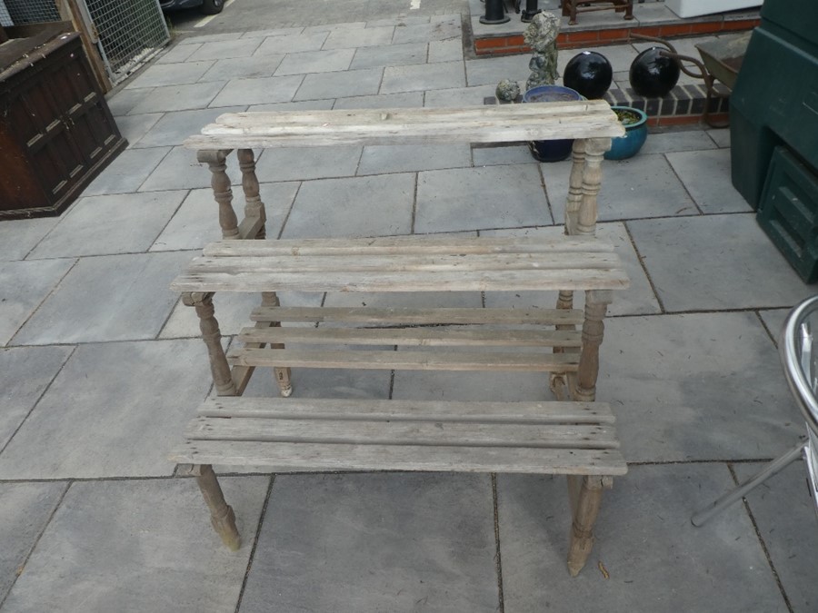 Kitchen retro table and a wooden trio bench - Image 2 of 8