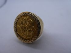 Gents 9ct yellow gold ring set with a 1912 Full Sovereign, Young George and George and The Dragon, r