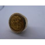Gents 9ct yellow gold ring set with a 1912 Full Sovereign, Young George and George and The Dragon, r
