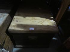 Vintage mahogany blanket box