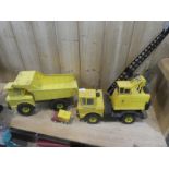 Vintage Tonka Toy crane, dumper truck and a small lorry