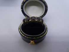 9ct yellow gold five stone garnet set ring, marked 375, size T, approx 3g