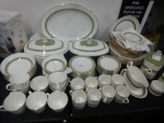 A quantity of Royal Doulton Rondelay dinner and teaware, an 8 piece setting