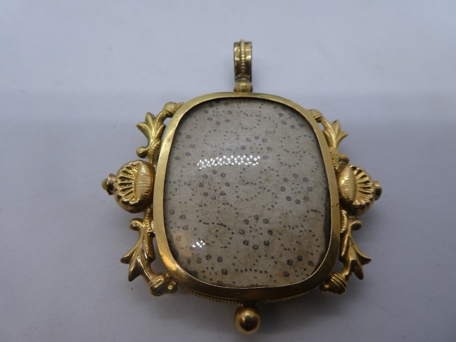 Antique pretty yellow metal - marks worn - pendant encasing a miniature picture of a lady, 5cm x 4.5 - Image 2 of 3