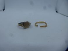 AF 22ct yellow band, 0.7g approx, band split, marked 22, together with a gold on silver signet ring