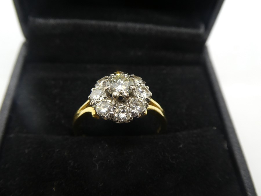 Pretty 18ct yellow gold diamond cluster ring, central diamond approx 0.50 carat, marked 750, size o/ - Image 2 of 4