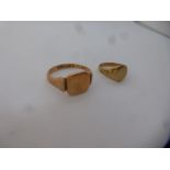 9ct rose gold gents signet ring, size U, marked 375, 4.7g approx and unmarked yellow metal example s