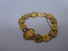 Vintage circa 1920 Chinese 20ct yellow gold bracelet marked 'WH for Wang Hing 20 with Chinese Charac