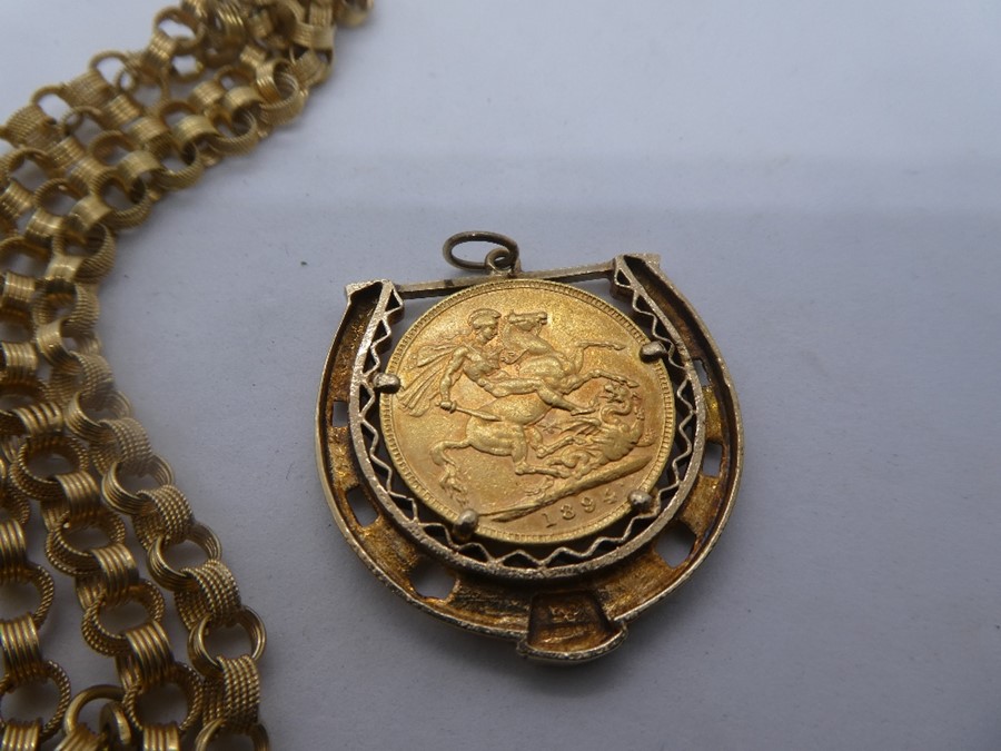 9ct yellow gold pretty belcher neckchain, together with a 1894 young Victoria sovereign in a 9ct yel - Image 2 of 3