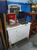 White painted dressing chest with 2 short and 2 long drawers