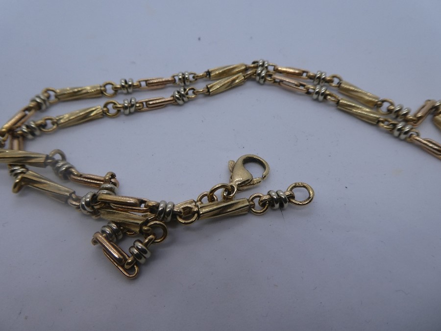 Pretty 9ct gold tri colour necklace approx 46cm, approx 16.9g, marked 375 - Image 2 of 2