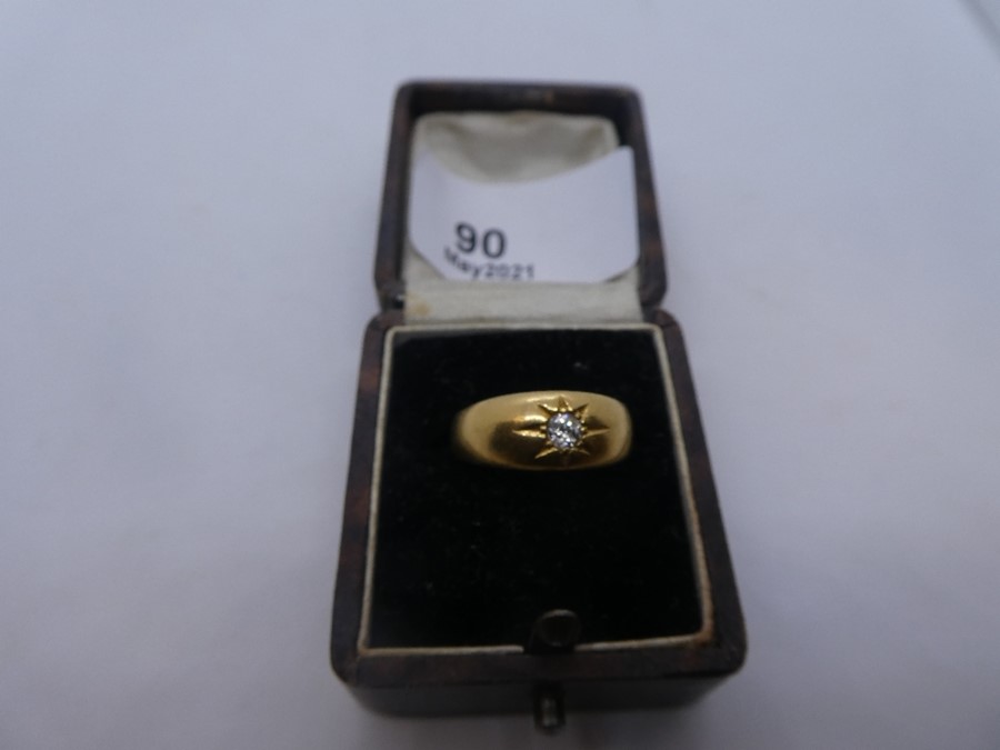 18ct yellow gold gypsy ring inset with single diamond, marked 18, size N, approx 0.10 carat, marker