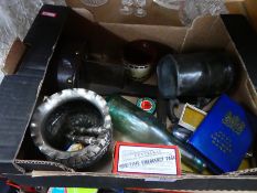Box of vintage collectables incl. wooden viewfinder, bottles etc
