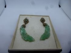 Pair oriental jade earrings of floral design, in decorative presentation box
