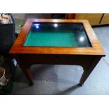 Coffee table style display cabinet AF