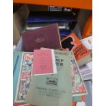 Selection of loose stamps, stamp catalogues and magazines