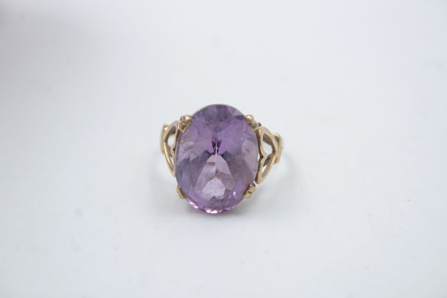 9ct gold amethyst cocktail ring 4g - Image 6 of 6