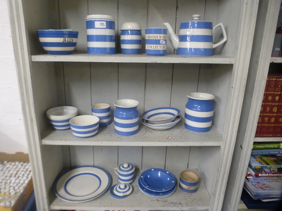 A small quantity of Cornish blue and white kitchenware incl. a Limited Edition jelly mould