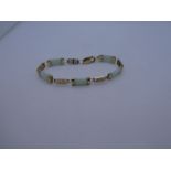 vintage 9ct gold Chinese jade panel bracelet 7.6g