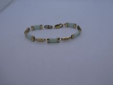 vintage 9ct gold Chinese jade panel bracelet 7.6g