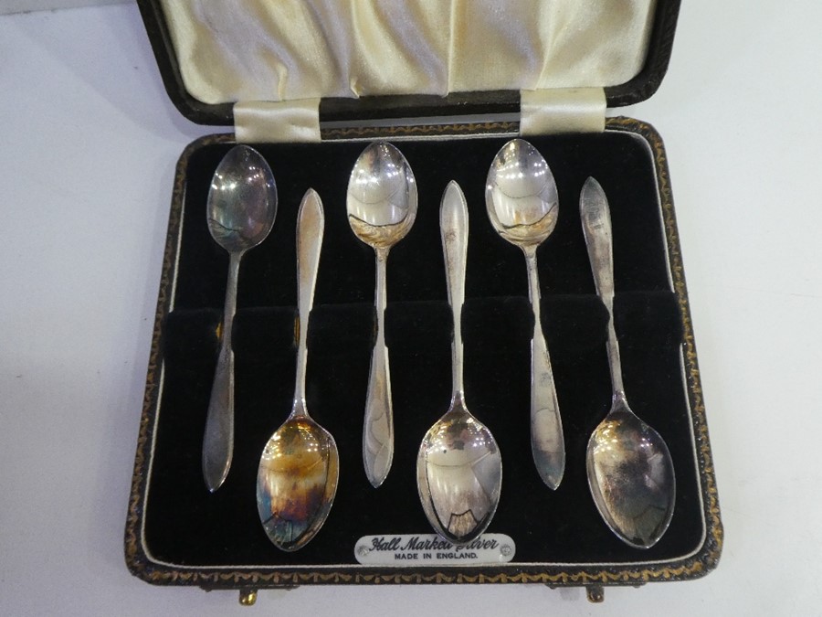 A set of six hallmarked silver spoons, Sheffield 1941 Angora Silver Plate Co, 1.65 ozt approx total