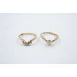 2 x vintage 9ct gold interlocking diamond set chevron rings 3.6g