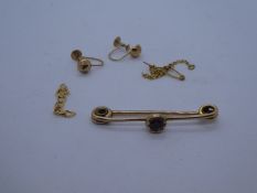 Vintage 9ct yellow gold brooch set with a purple stone marked 375, pair 9ct screw back earrings etc
