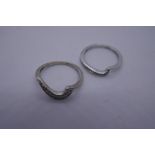 2 9ct white gold asymetric wishbone rings, both ma