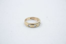 9ct gold gemstone set dress ring 2.1g