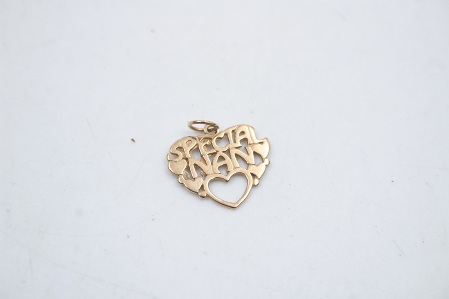 3 x 9ct Gold pendants inc.mum, nan 2.5g - Image 6 of 7