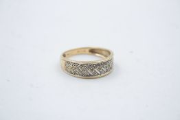 9ct gold diamond set band ring 3.7g