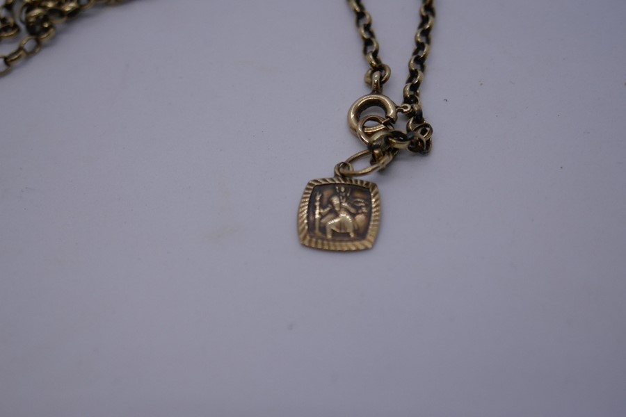 9ct yellow gold belcher chain, hug with a 9ct gold mounted half Sovereign dated 1905, chain marked 3 - Image 4 of 5